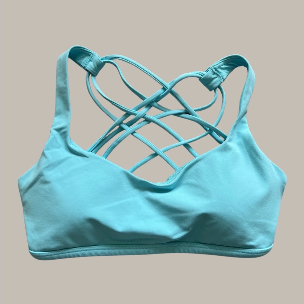 Lululemon free to be wild bra